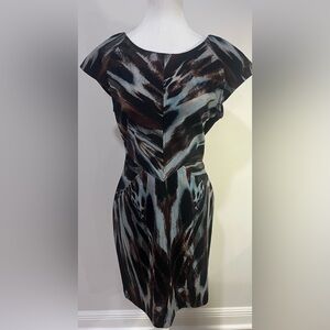 NWOT CALVING CLEIN ABSTRACT PRINT SHORT SLEEVE SHEATH DRESS SIZE 12 WORK OFFICE